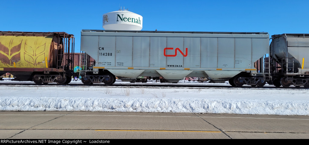 CN 114288